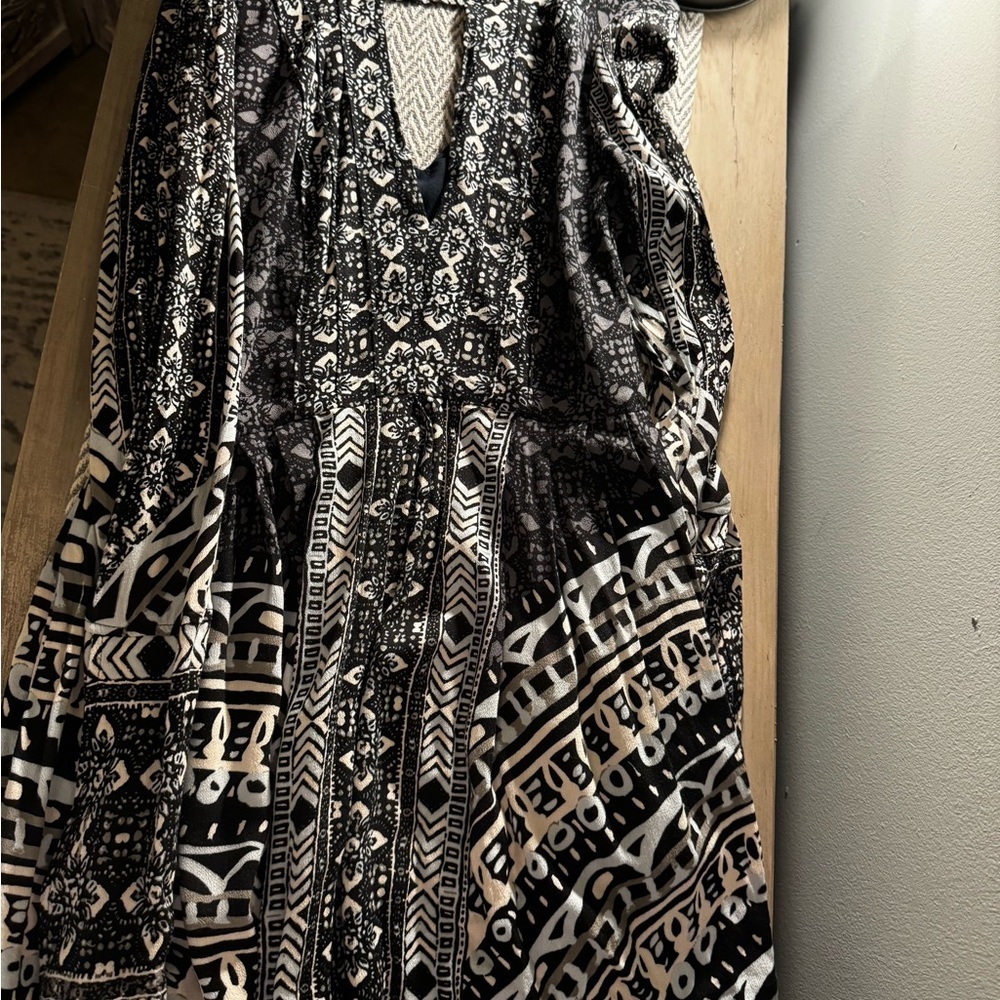 Free People Monochrome Patterned Long Sleeve Dress - Picture 8 of 9